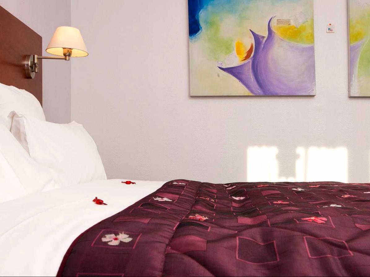 Hotel Restaurant Logis La Palette Wettolsheim ภายนอก รูปภาพ