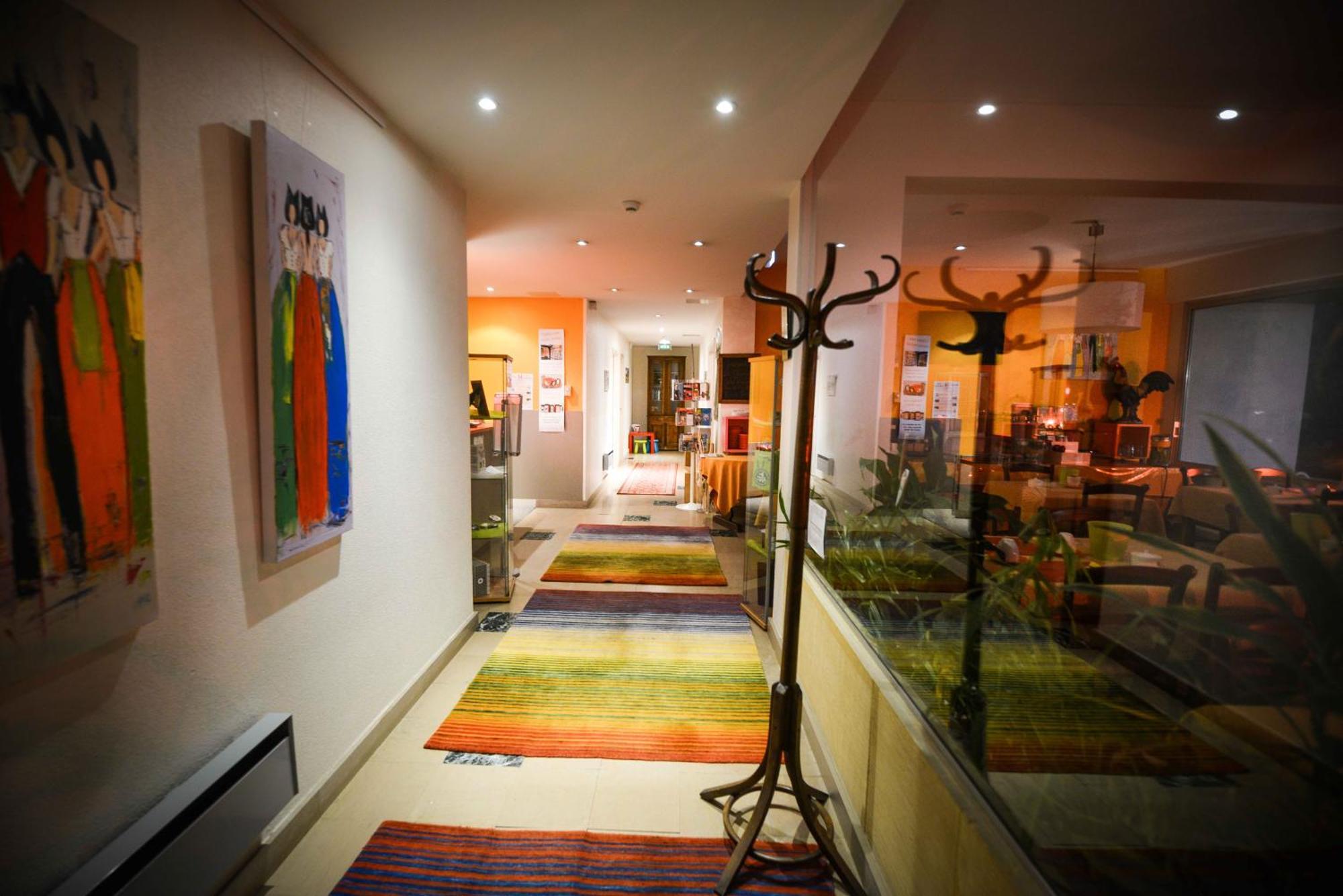 Hotel Restaurant Logis La Palette Wettolsheim ภายนอก รูปภาพ