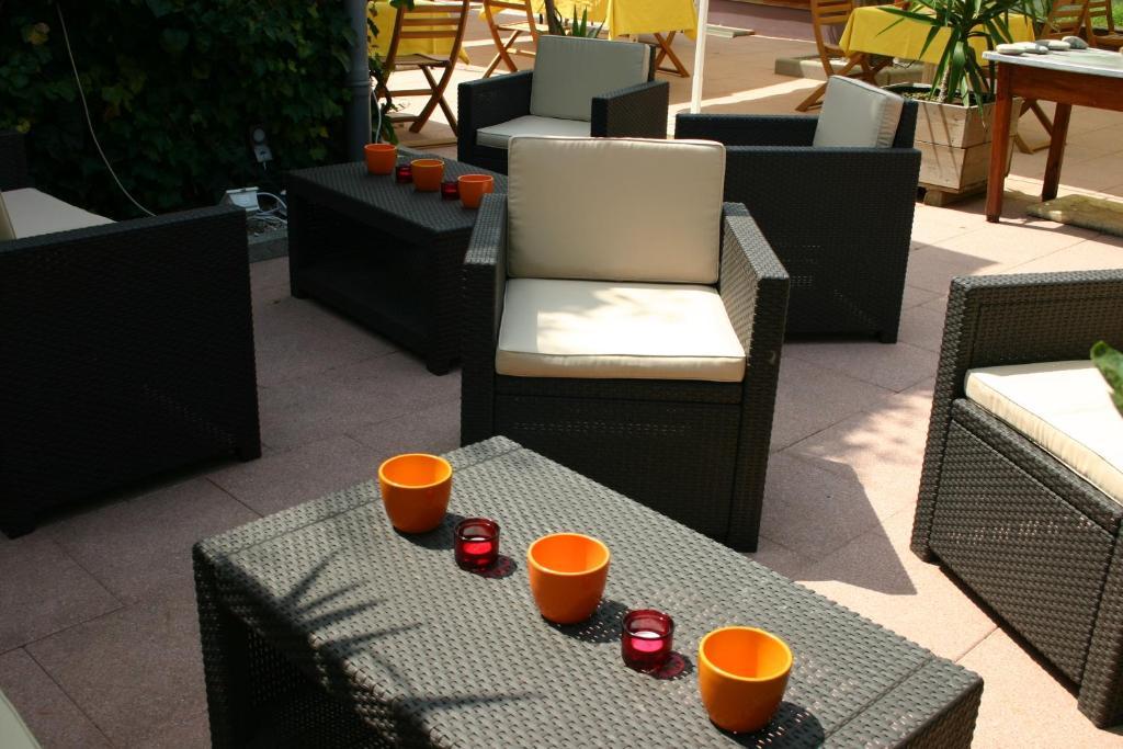 Hotel Restaurant Logis La Palette Wettolsheim ภายนอก รูปภาพ