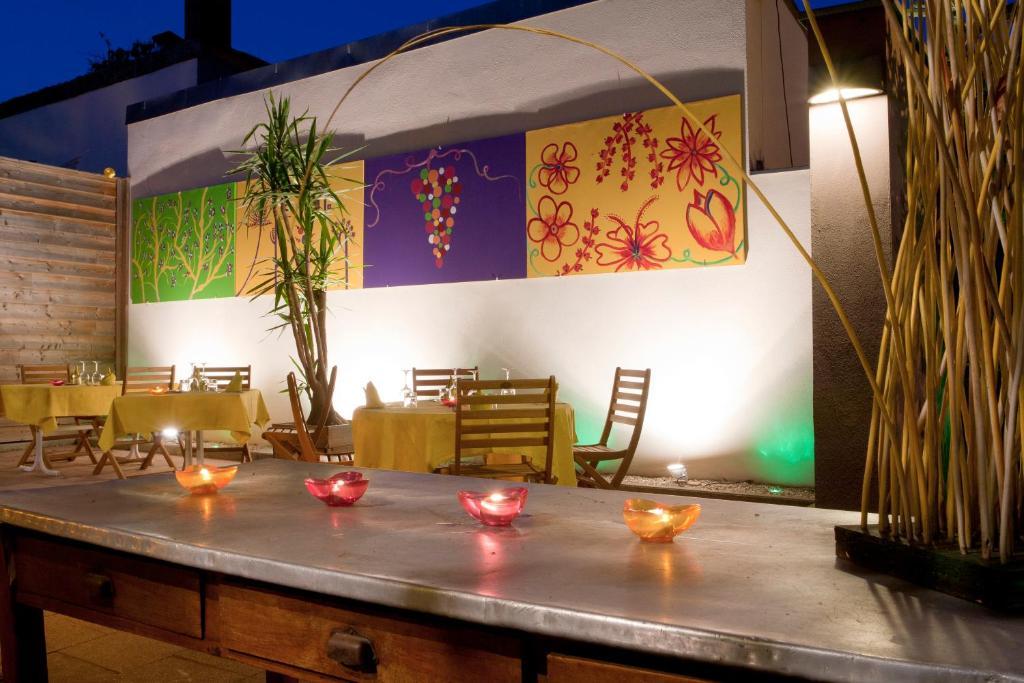 Hotel Restaurant Logis La Palette Wettolsheim ภายนอก รูปภาพ
