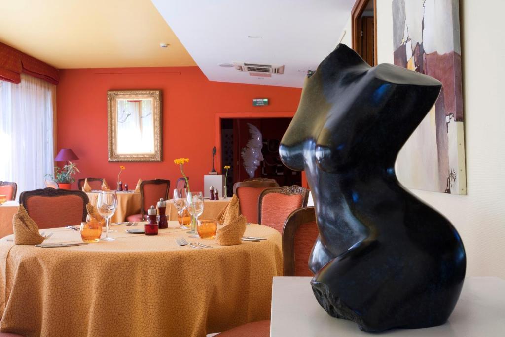 Hotel Restaurant Logis La Palette Wettolsheim ภายนอก รูปภาพ