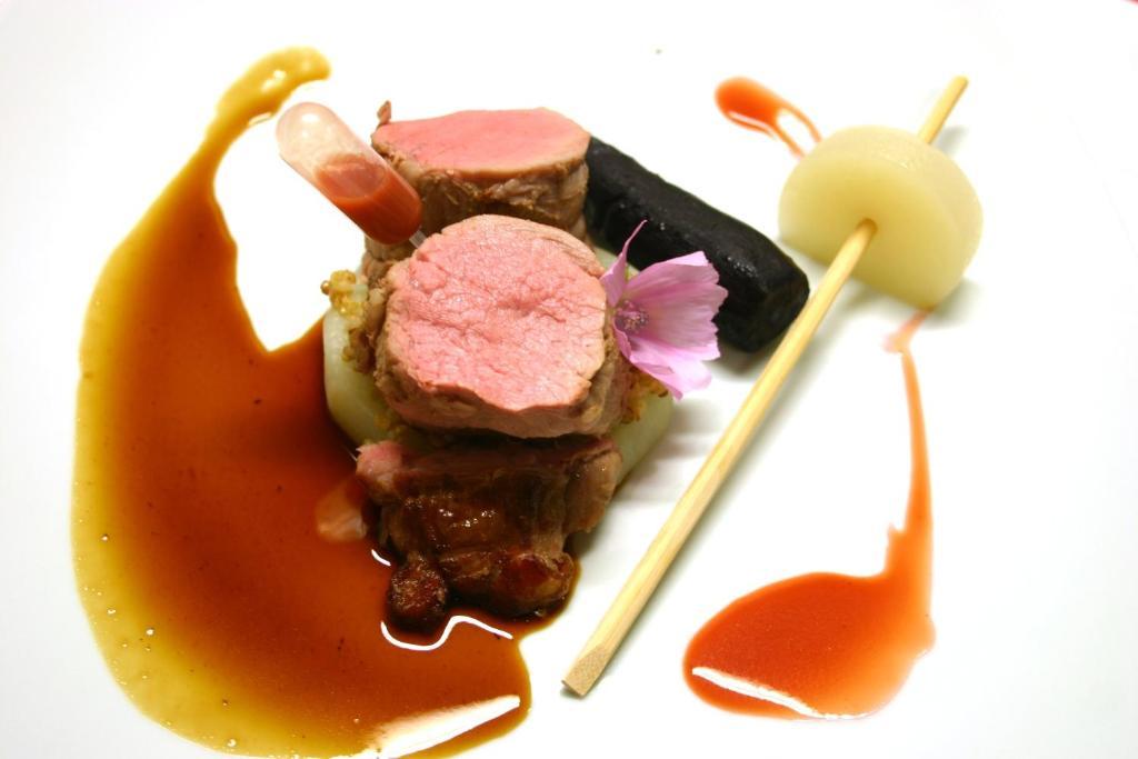 Hotel Restaurant Logis La Palette Wettolsheim ภายนอก รูปภาพ